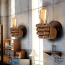 Applique murale avec main