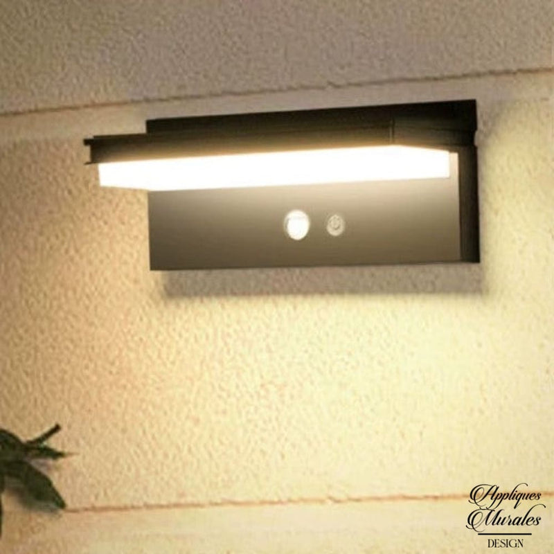 Applique murale solaire